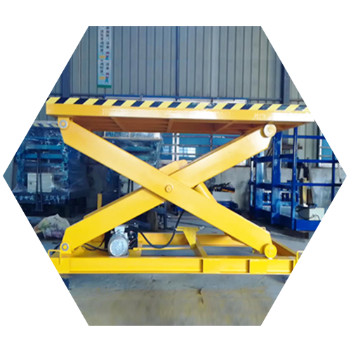 Hydraulic platform lifting heavy equipment